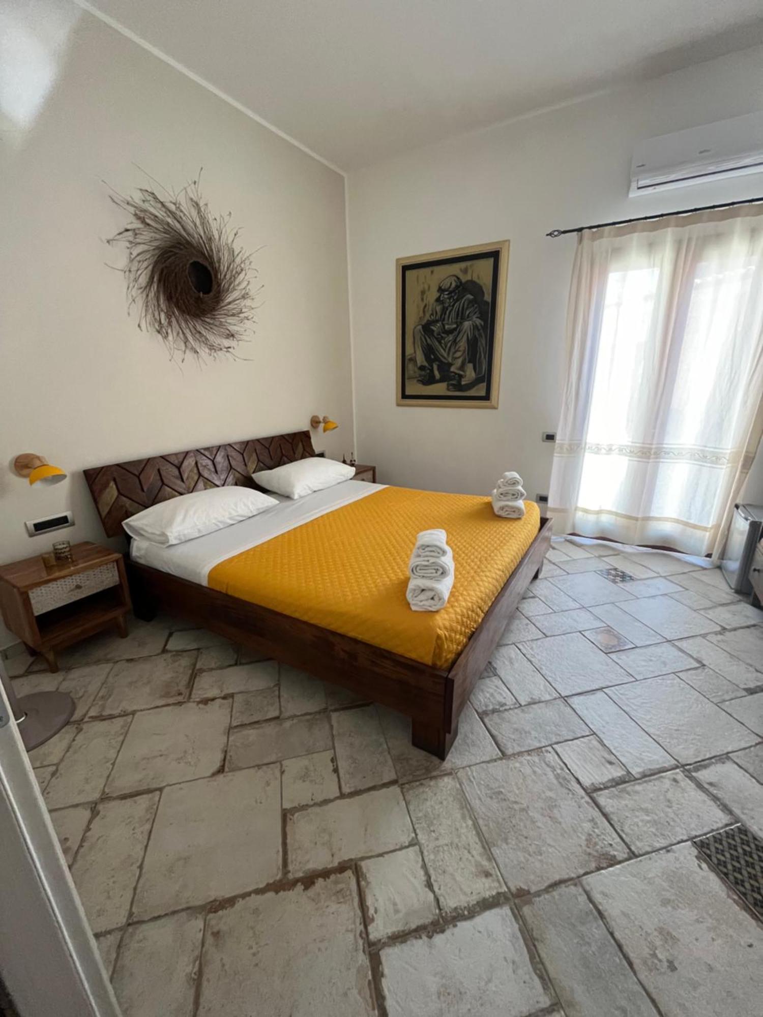 B&B Il Mandorlo San Vito  Bagian luar foto